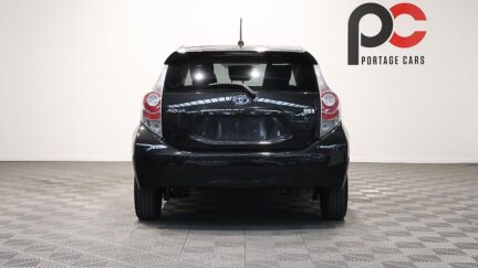 2013 Toyota Aqua G Model, Push Start, Reverse Camera image 356034