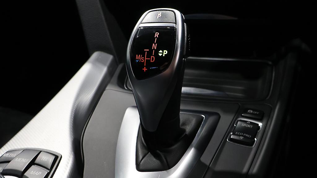 2013 BMW 320i xDrive M Sports image 357033