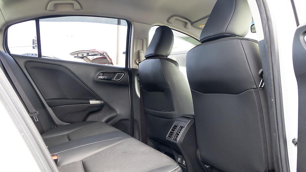 2016 Honda Grace Hybrid EX Push start image 357761