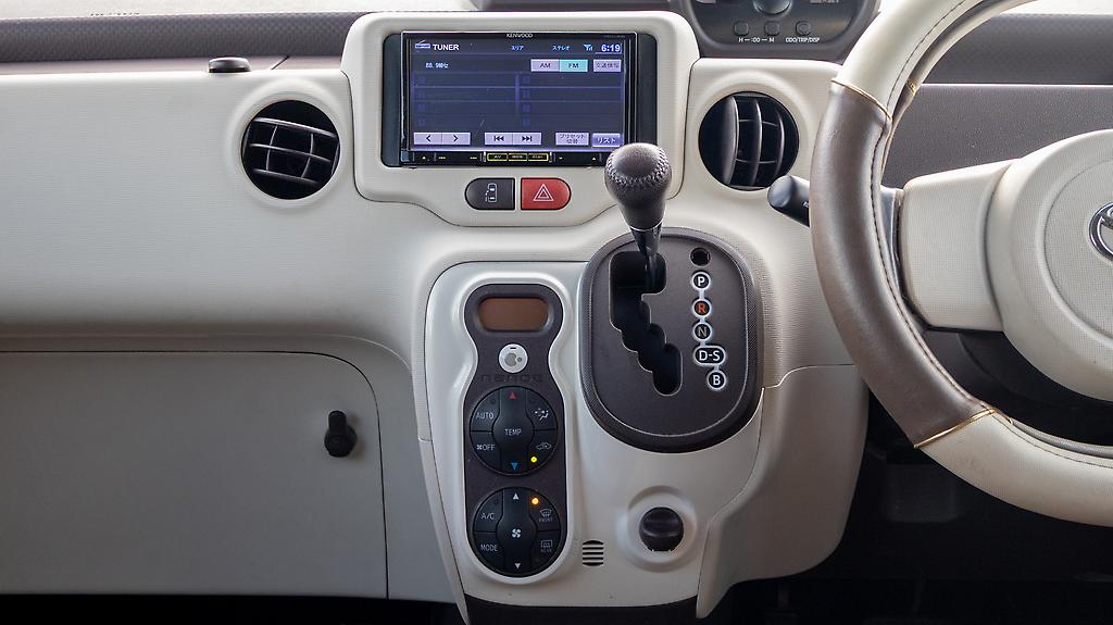 2013 Toyota Porte Cool shape  Spade model Push start image 356947