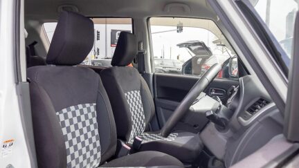 2012 Mitsubishi Delica D:2 SAS & G White Limited image 356923