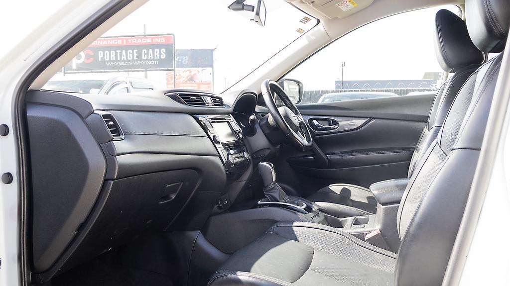 2022 Nissan X-trail ST-L 2.5P/7 Seater leather trim image 356528