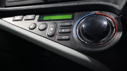 2013 Toyota Aqua S Model, Push Start image 355219