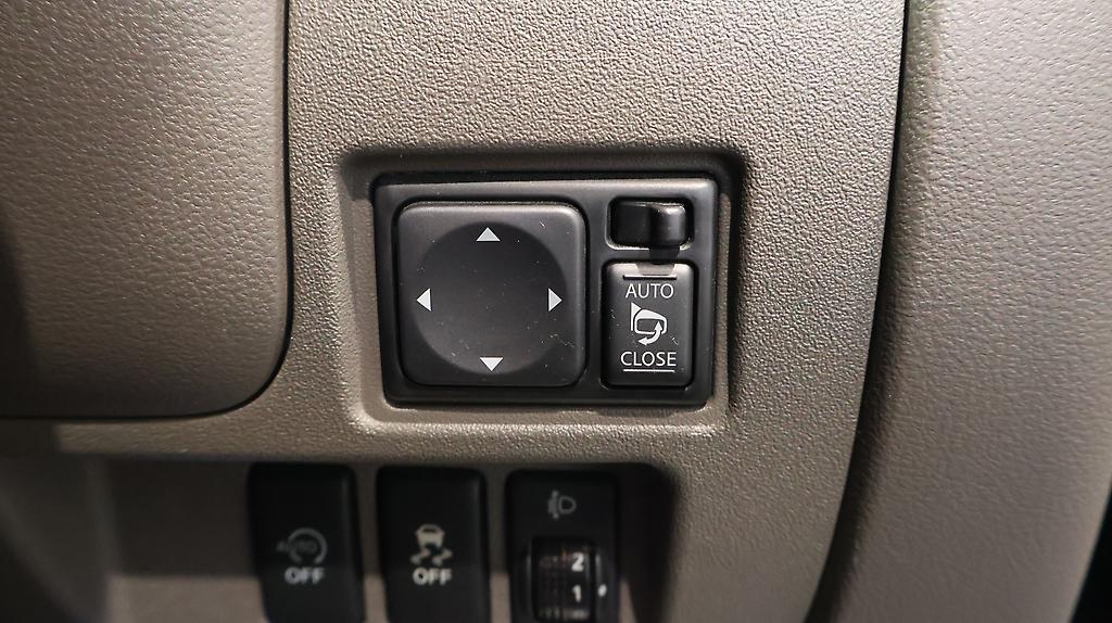 2016 Nissan March Bolero image 355357