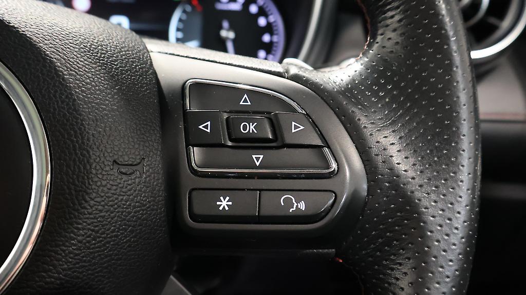 2022 MG HS 2.0PT/4WD/6AT image 353259