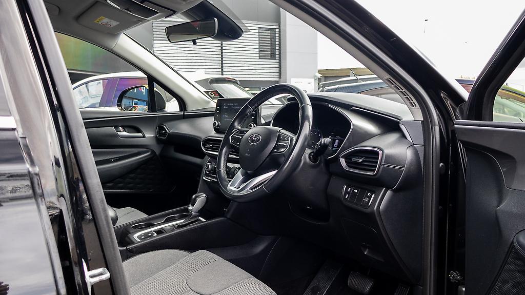 2021 Hyundai Santa Fe TM 2.5P/4WD/6AT NZ NEW TINTS image 355074
