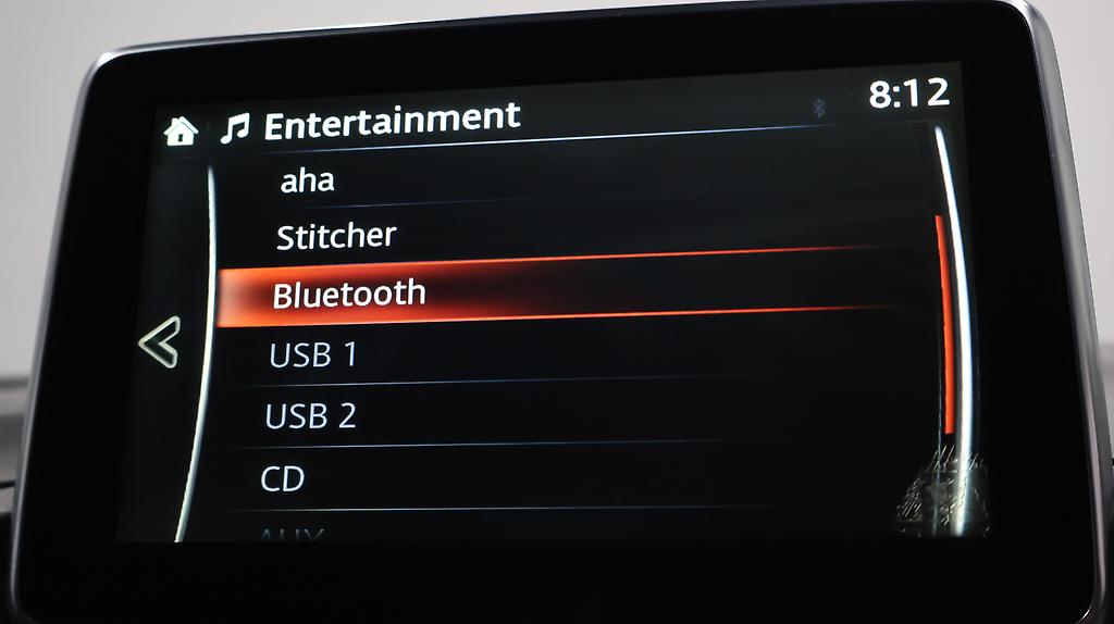 2014 Mazda Axela Hybrid S image 353730