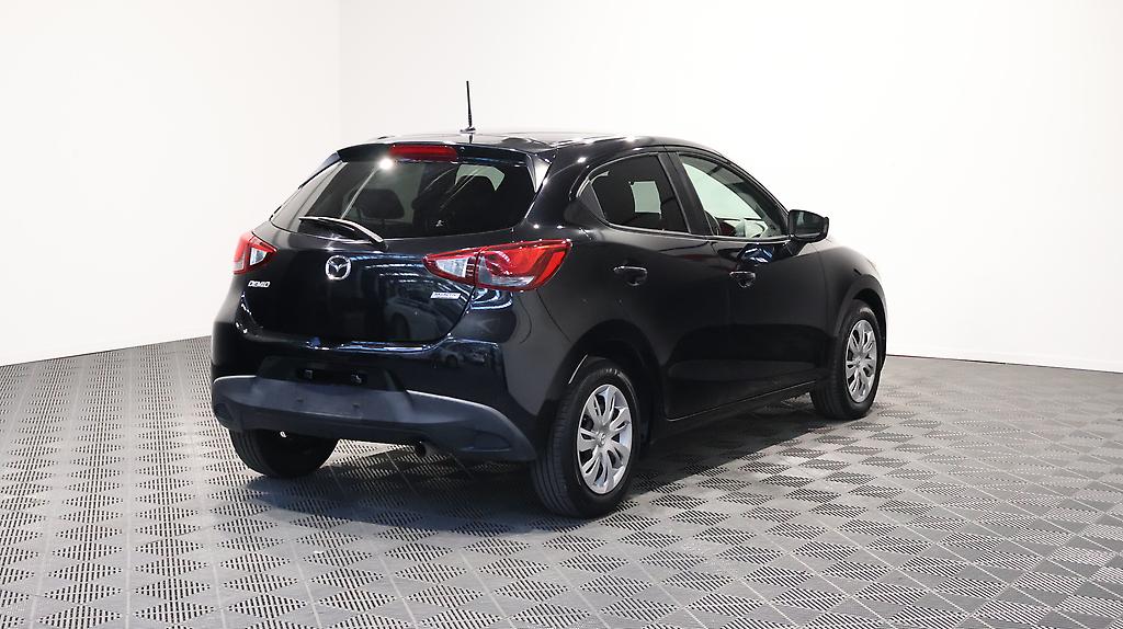 2015 Mazda Demio 13S image 355323