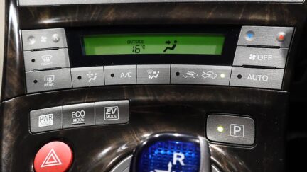 2014 Toyota Prius S Model image 355655