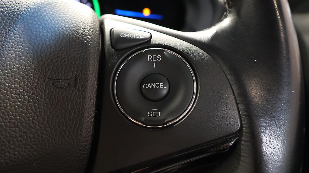 2015 Honda Vezel Hybrid X L-Package 4WD image 355544