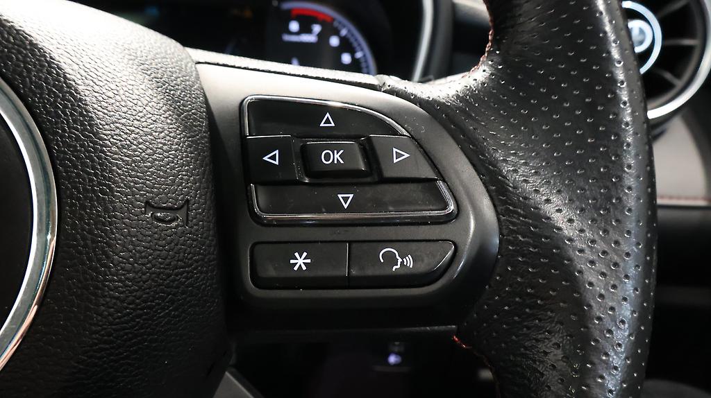 2022 MG HS 2.0PT/4WD/6AT image 358069