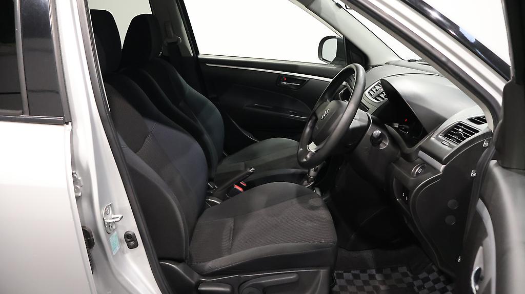 2014 Suzuki Swift XG-DJE image 353592