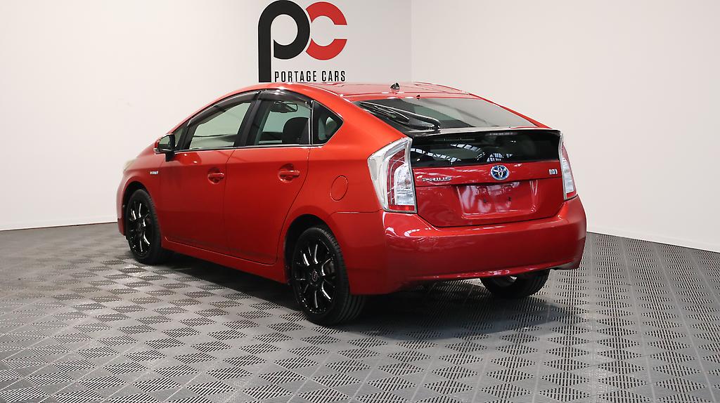 2013 Toyota Prius G Model, Cruise Control, Reverse Camera image 355602