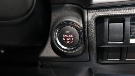 2017 Subaru XV 2.0i-L Eyesight Black Leather Selection image 353055