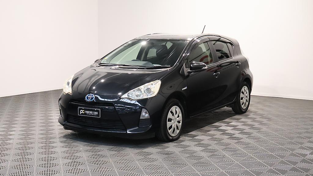 2013 Toyota Aqua S Model, Push Start, Reverse Camera image 355686