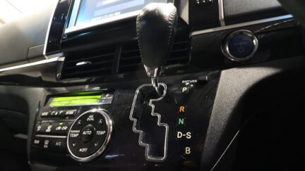 2012 Toyota Estima Hybrid Aeras 4WD image 357649