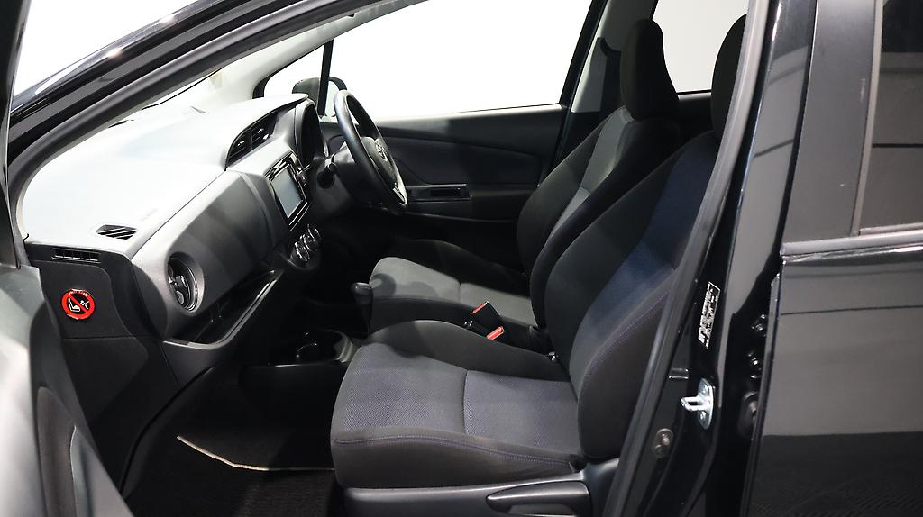 2016 Toyota Vitz TRD Sportivo, Push Start image 354894