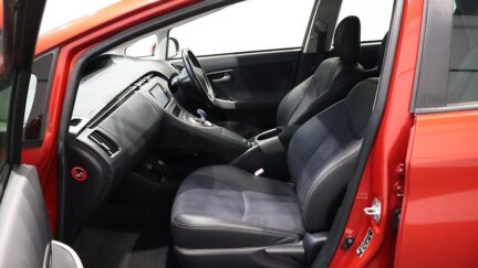 2013 Toyota Prius G Model, Cruise Control, Reverse Camera image 355606