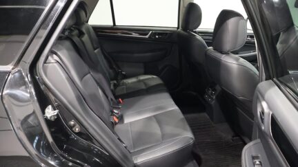 2016 Subaru Outback Limited AWD, Eyesight, Leather image 352531