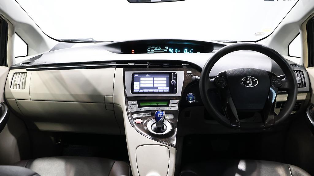 2014 Toyota Prius S Model image 355651