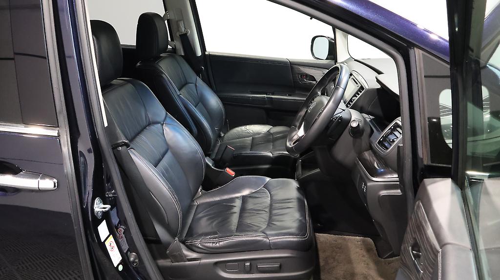 2013 Honda Odyssey Absolute EX image 357667