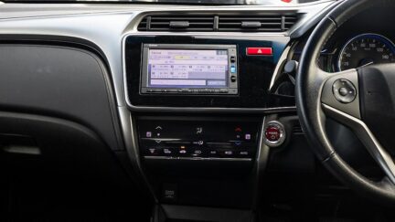 2016 Honda Grace Hybrid EX Push start image 357764