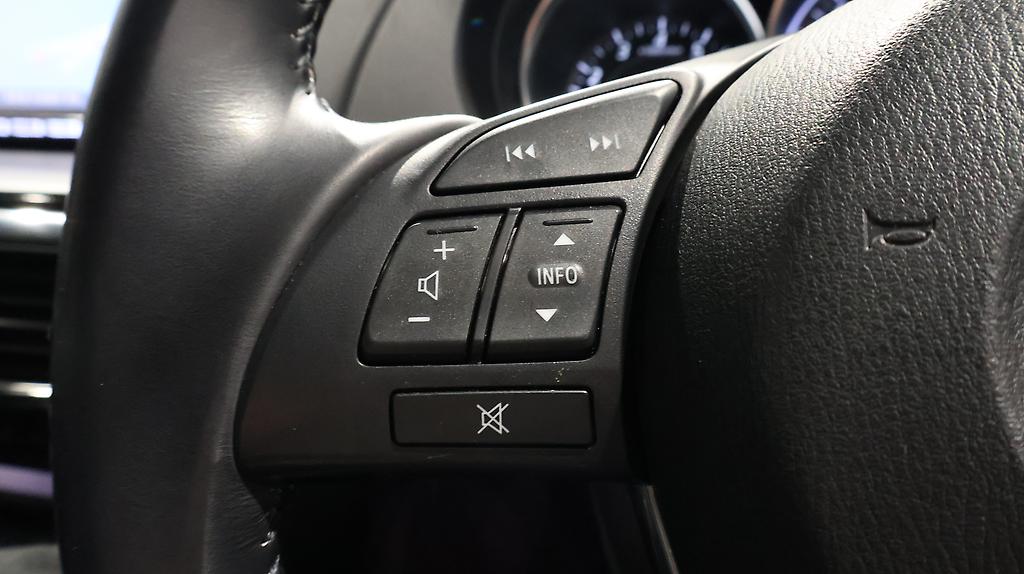 2013 Mazda Atenza 20S Sedan image 356025