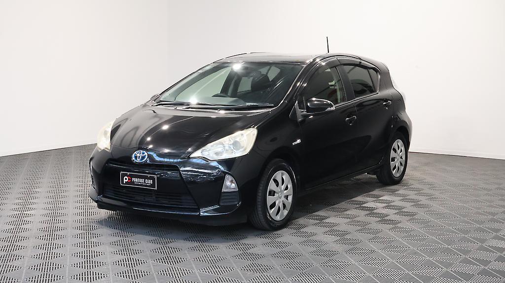 2013 Toyota Aqua S Model, Push Start, Reverse Camera image 356245