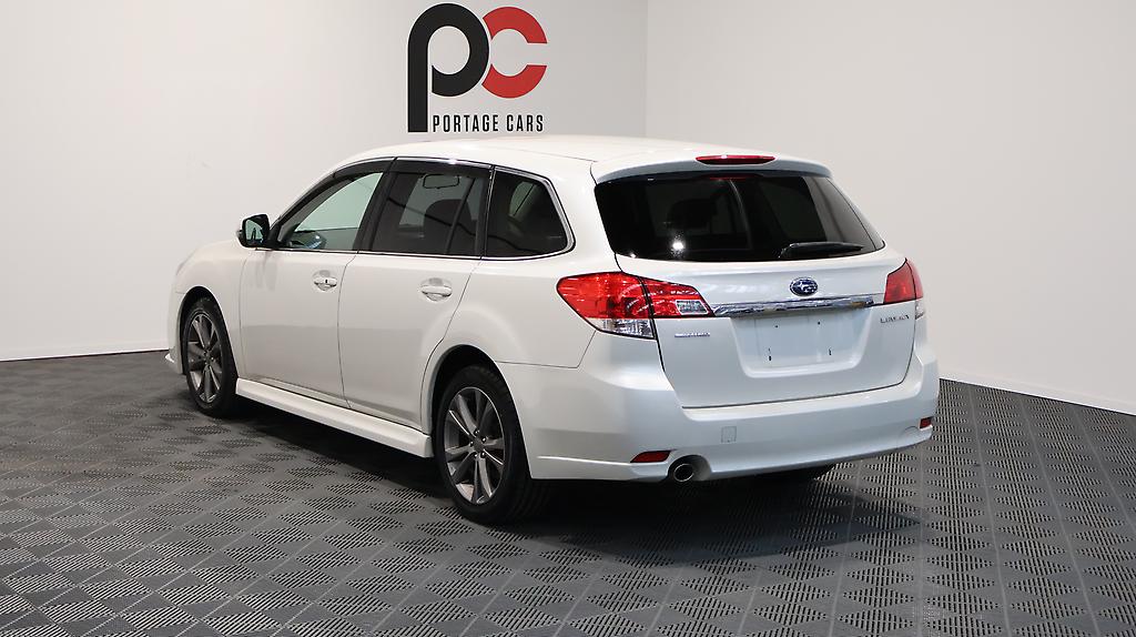 2013 Subaru Legacy Touring Wagon 2.5i Eyesight B-Sport G AWD image 353338