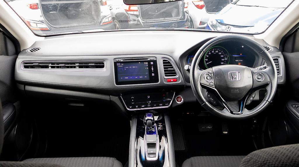 2014 Honda Vezel Hybrid X 7 AT image 357224