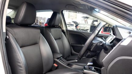 2016 Honda Grace Hybrid EX Push start image 357762