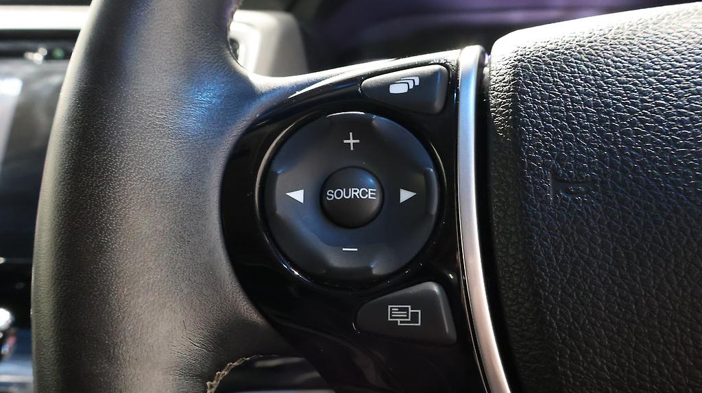 2013 Honda Odyssey Absolute EX image 356390