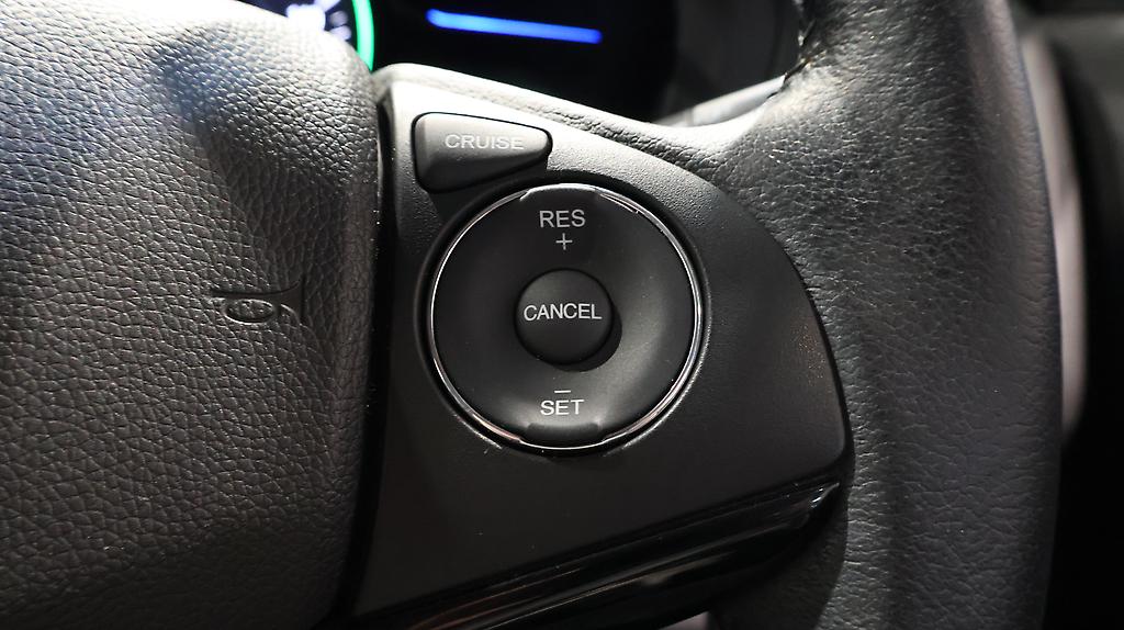 2015 Honda Vezel Hybrid X image 355849