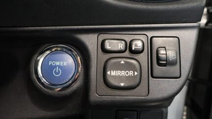 2013 Toyota Aqua Hybrid S Smart Entry Navi ready Package image 357477