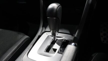 2013 Subaru XV 2.0i-L Eyesight AWD image 356493
