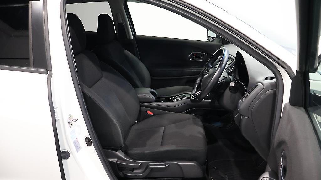 2016 Honda Vezel Hybrid X Navi Special Package image 353772