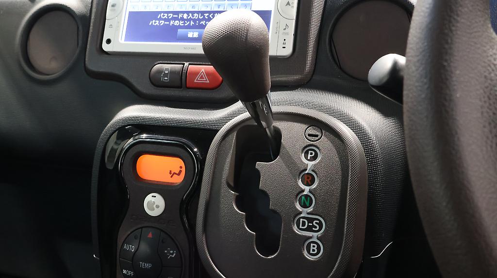 2013 Toyota Spade F Model, Push Start, Reverse Camera image 355869