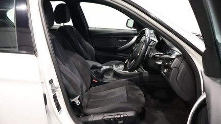 2013 BMW 320i M Sports, Body Kit image 352555