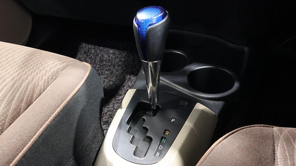 2013 Toyota Aqua Hybrid G MODEL – PUSH START image 357518