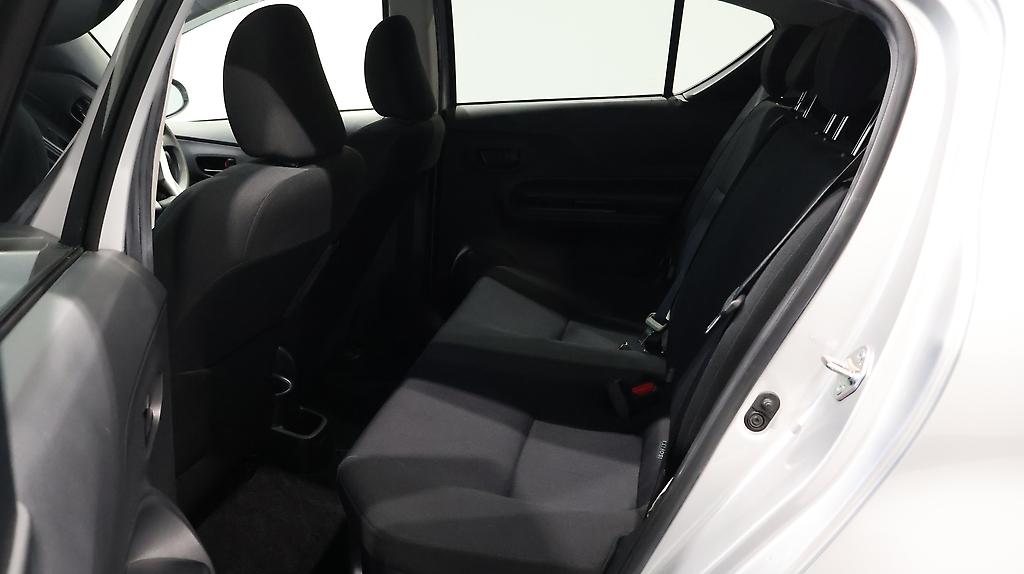 2015 Toyota Aqua S Model, Push Start, Reverse Camera image 357145