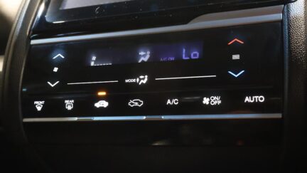 2013 Honda Fit Hybrid L-Package image 356344