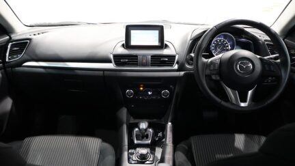 2014 Mazda Axela Hybrid S image 353728