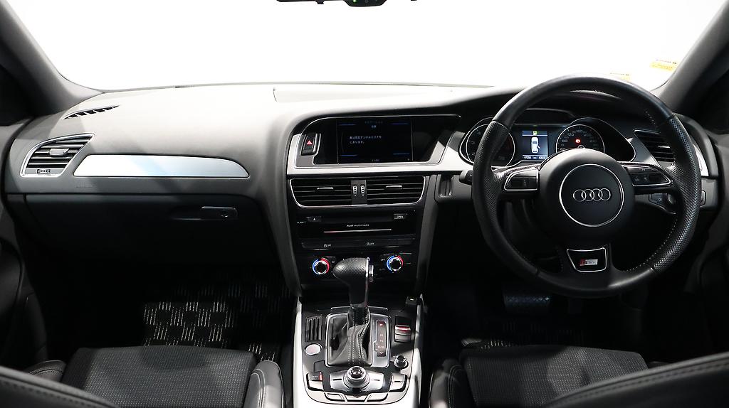 2012 Audi A4 Avant 2.0 TFSI S-Line Package image 355006