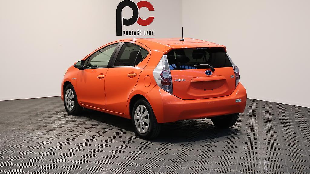 2012 Toyota Aqua Heated Seats, Push Button Start, Reverse Camera image 354568