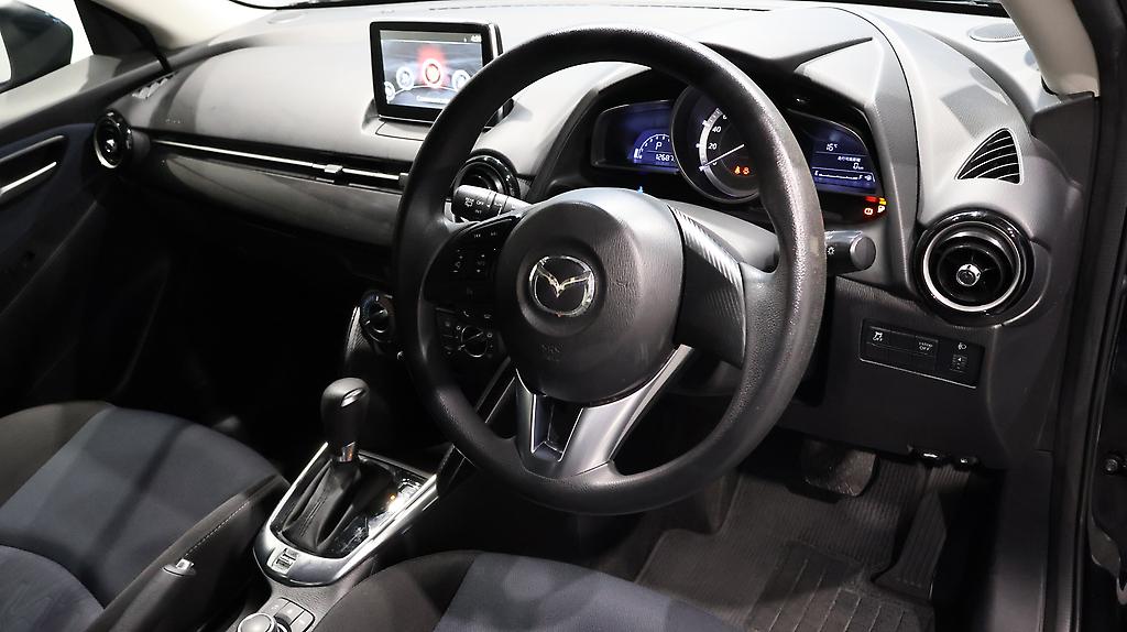 2015 Mazda Demio 13S image 355331