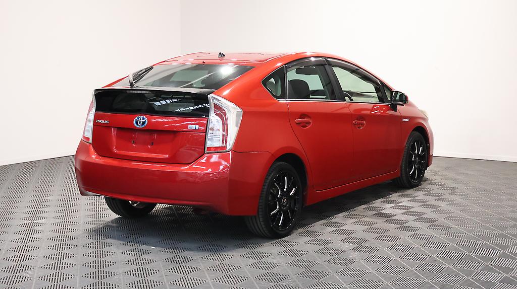 2013 Toyota Prius G Model, Cruise Control, Reverse Camera image 355603