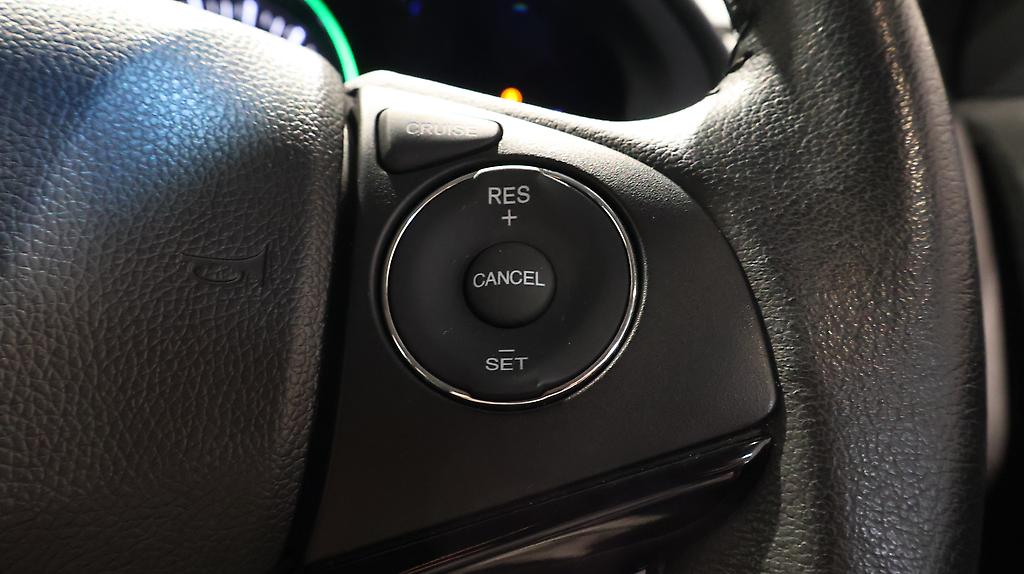 2015 Honda Vezel Hybrid X image 355982