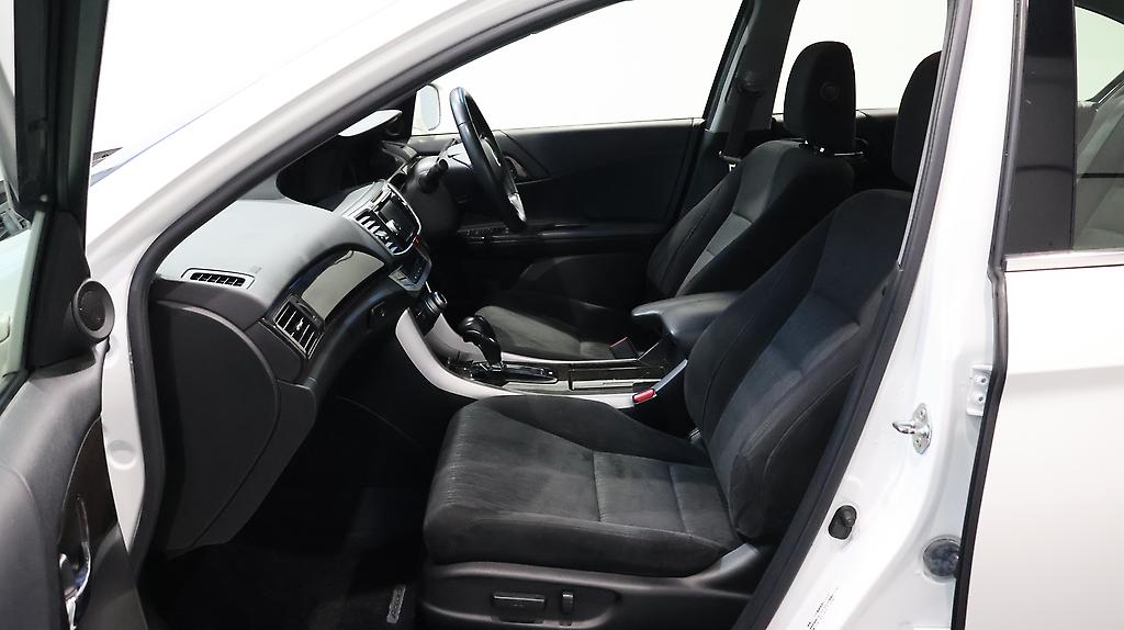 2014 Honda Accord Hybrid LX image 356080