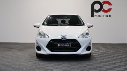 2015 Toyota Aqua S Model, Push Start, Reverse Camera image 354760