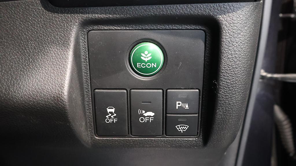 2015 Honda Vezel Hybrid Z image 355519